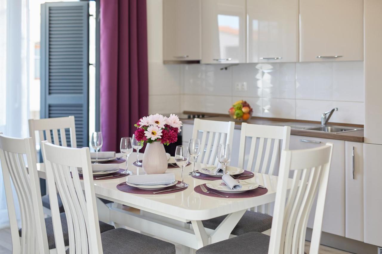 Apartments Nika Turanj Kültér fotó