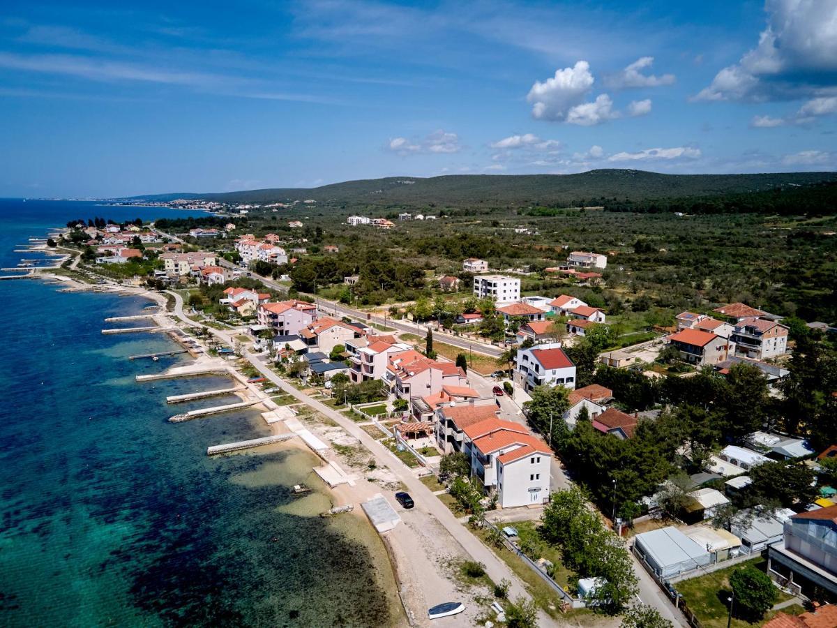 Apartments Nika Turanj Kültér fotó
