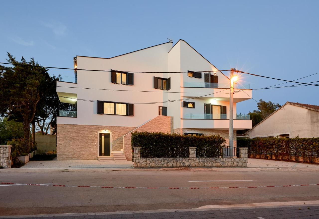 Apartments Nika Turanj Kültér fotó